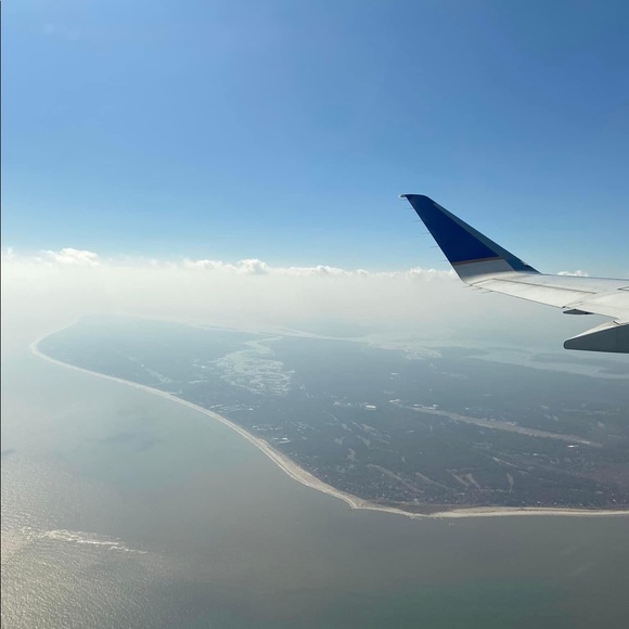 Meet your Posher, Betsy - Picture 2 of 2